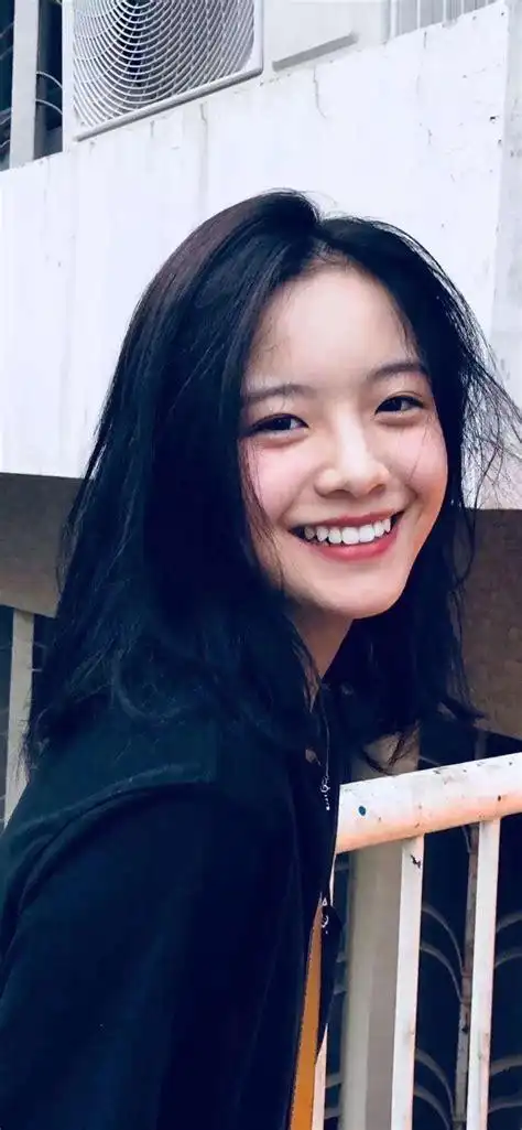 李庚希美丽图片李庚希最美的一张照片