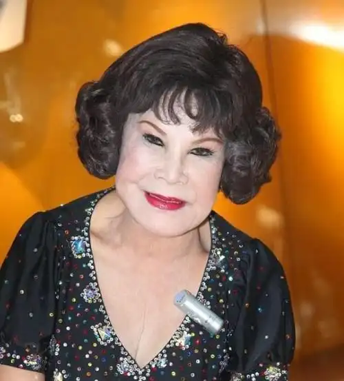 她3任男友无缝衔接,83岁晒裸照道歉,生前花费百万办葬礼|林蛟|黄夏蕙