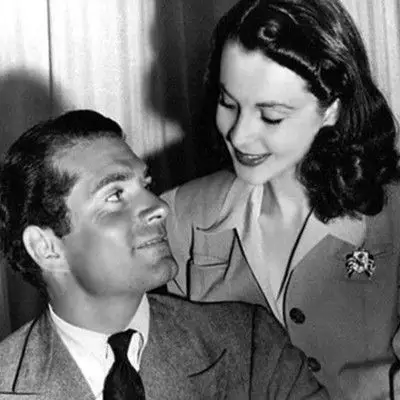 图揭秘费雯丽丈夫奥利佛当年爆料两人离婚竟因为房事太多