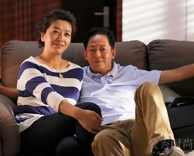 靳东和江珊谈过恋爱吗靳东老婆是谁江珊个人资料照片2