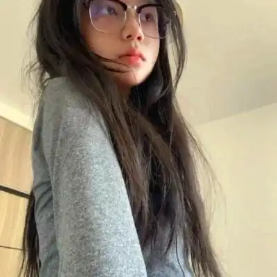 青春期素颜女生头像