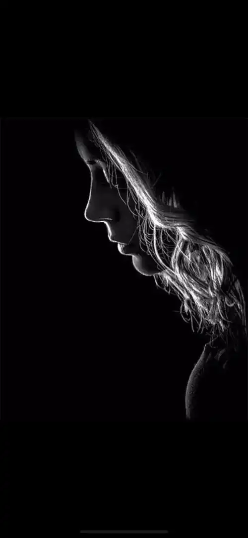 黑白人物剪影壁纸