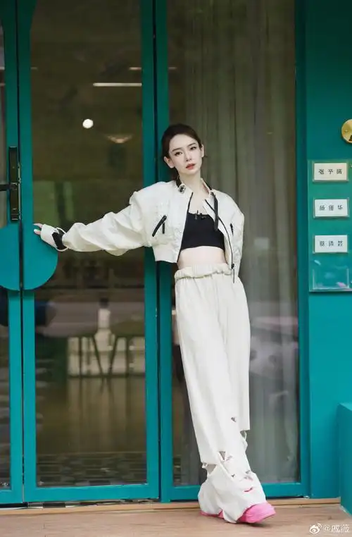 戚薇二公排名第一##戚薇这次没打脸了