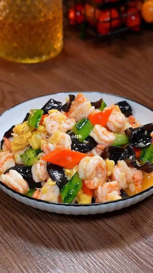 春天多给孩子吃这道青瓜炒虾仁,清爽不油腻,做法还简单