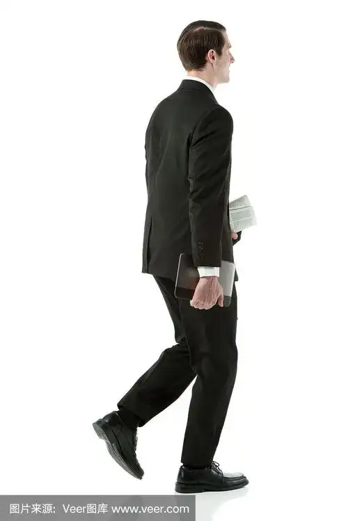 商人行走的侧视图