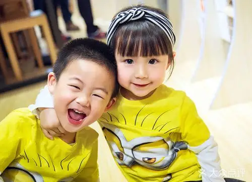 【"家有儿女"全家福套餐-结婚套餐】-橙果摄影-大众点评网