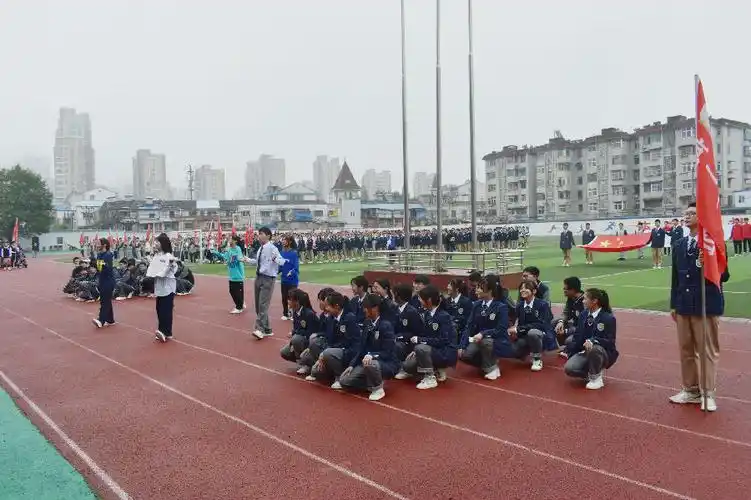 超燃青春盛典合肥八中教育集团肥西中学第64届田径运动会开幕