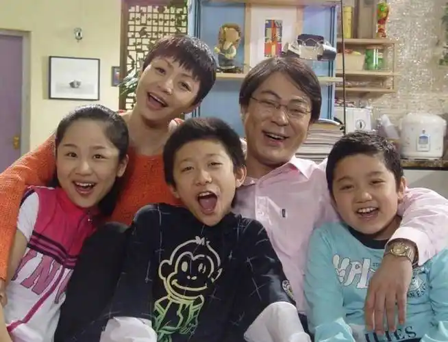 《家有儿女》张一山杨紫都火了,95后的尤浩然这些年拍了什么剧_电视剧