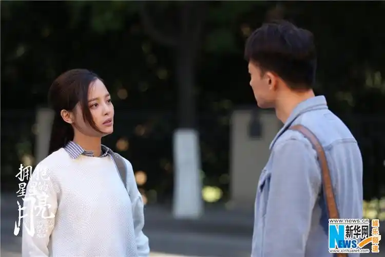《拥抱星星的月亮》辛芷蕾唐曾上演飙泪戏码