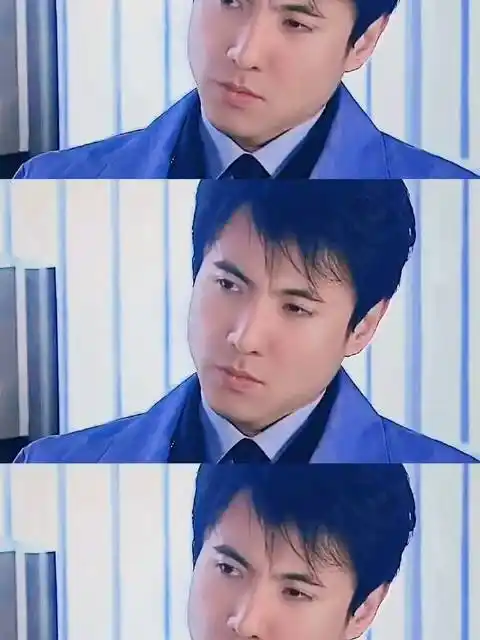 年轻时的沈腾,就算披件破绿皮袄子也很帅啊,不愧为军艺校草!