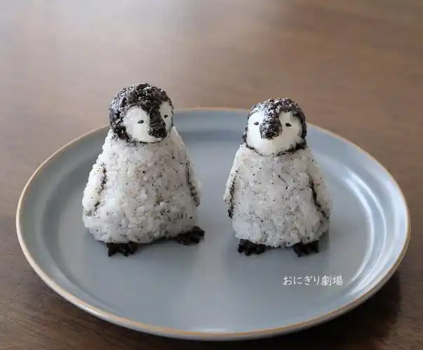 推主制作的各种可爱创意饭团,这真的会舍得吃吗__财经头条