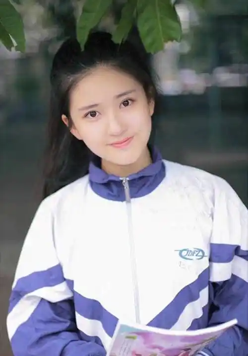 赵露思从小美到大合辑#一组赵露思童年,少年,直到现在的照片!