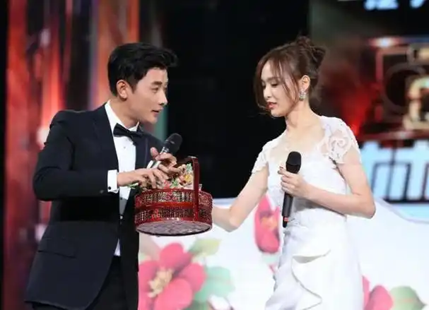 这一次42岁的罗晋又给娱乐圈来了个回马枪