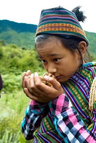 墨脱是"门巴族"和"珞巴族"的栖息地,据说,门巴族是一个具有悠久历史的