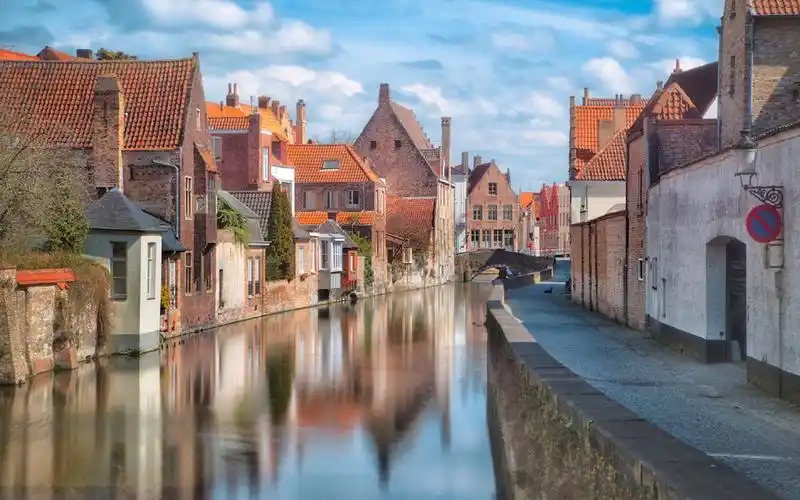 欧洲小镇英伦风建筑图片桌面壁纸_风景壁纸_壁纸下载_美桌网