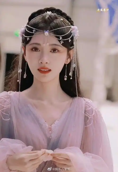 鞠婧祎不同剧中的古装造型,非粉丝能看出哪几张是同一部剧吗__财经