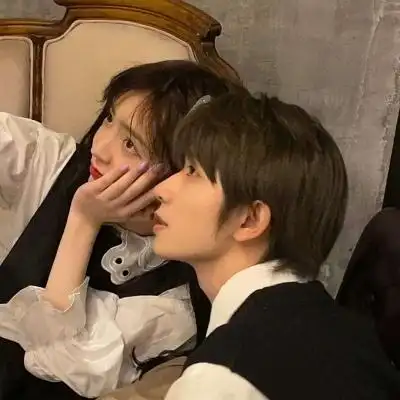 优质一对两张真人高清情侣头像