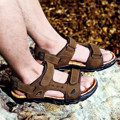 西域骆驼凉鞋男潮潮流百搭运动沙滩真皮透气沙滩鞋