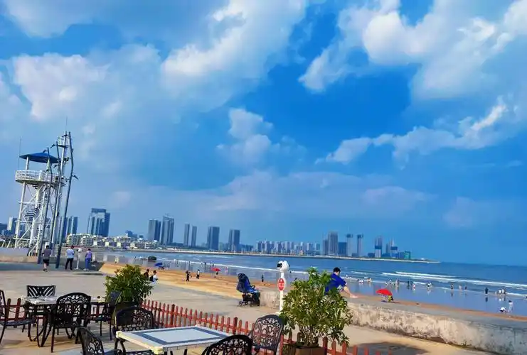 青岛海边和抹茶冰沙很配哦