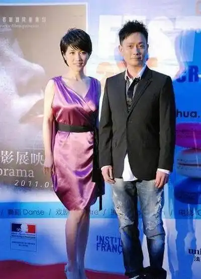 p>谢君豪,1963年3月23日生于中国香港,中国香港影视演员.