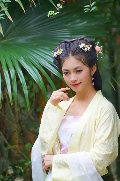 【古典人物】古装仕女图-温晴(高清大图)