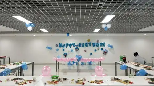 qe&fa首届生日会暨恳谈会