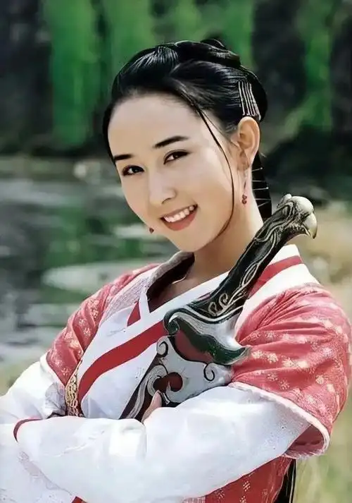 回顾《少年张三丰》开播20年,演员现状悬殊,11个明星过气了8个