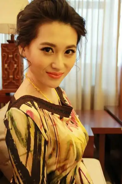 在拍完《家有儿女》后,宁丹琳也接演了不少影视剧,如《大嫁风尚》里的