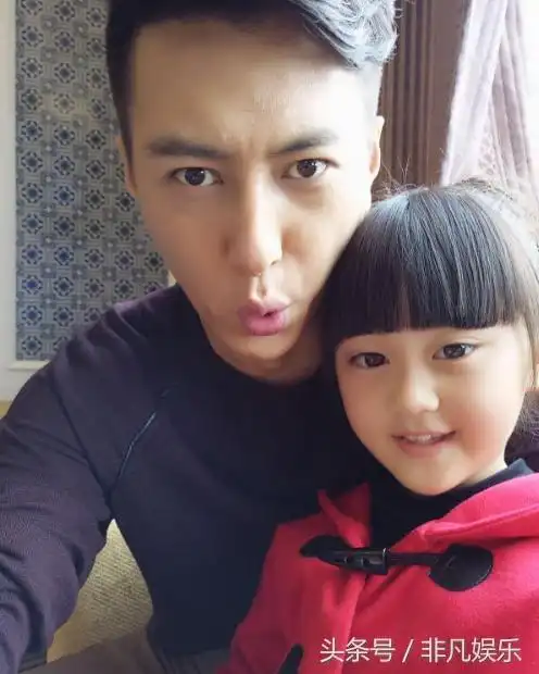 汤唯郑爽李小璐都跟她合作过靳东女儿原来是小戏精