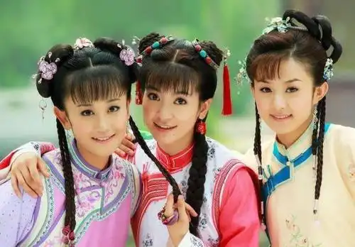 还珠格格再翻拍看到第4代紫薇的扮演者网友追了