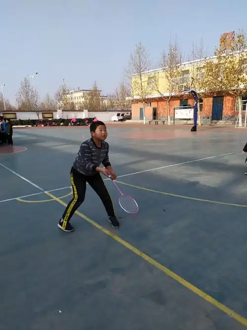 第二示范小学羽毛球社团