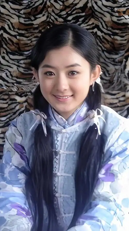 赵丽颖出道18年56个角色壁纸美图,你都看过哪些?