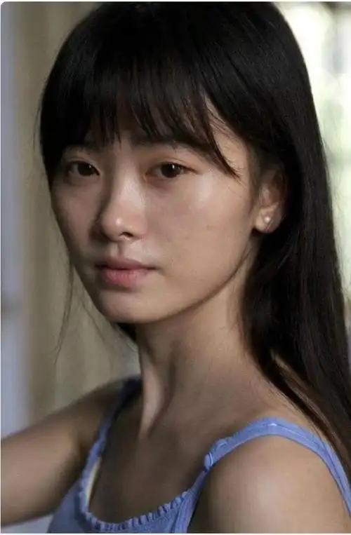 被称为"四千年美女"的鞠婧祎出道前的模样令人意外!