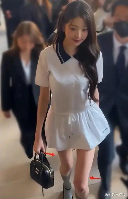 赘肉双下巴五五分未修图的刘亦菲让我看见了人间真实