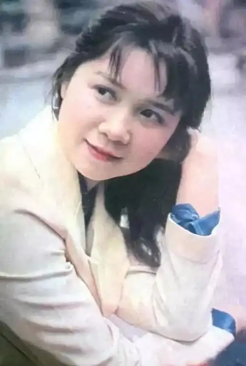 蔡明整容上瘾,竟然还拍了这种照片!