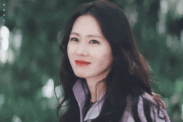 女人的气质美就藏在这一点