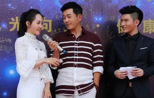 回顾演员王志飞愧对聋哑父母骂前妻儿子没出息竟是激将法