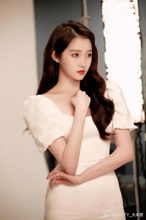 娱乐圈的学霸关晓彤