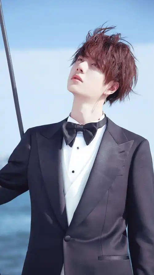 97年元气少年王一博手机壁纸高清图片