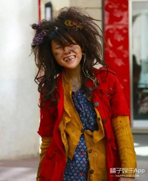 别人的扮丑=你的素颜,女明星"丑"得满满是套路!