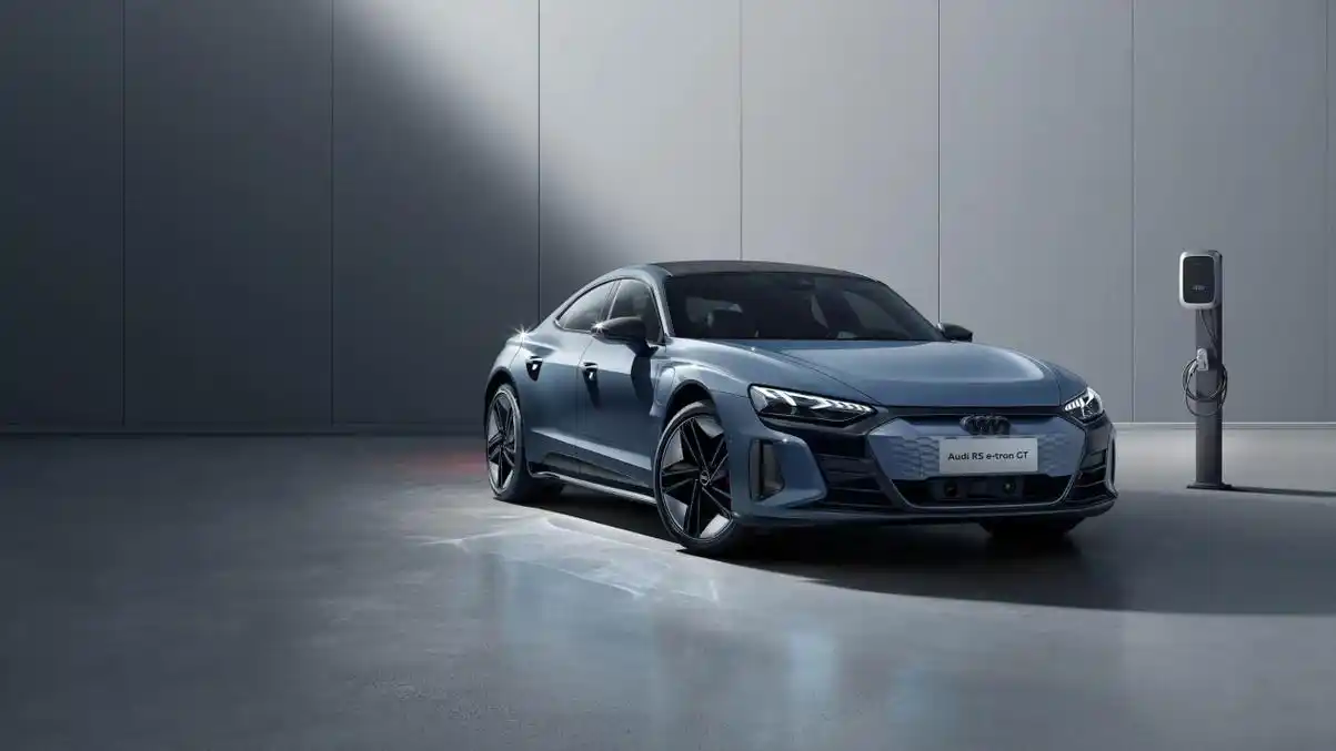 优雅永不过时,难得的纯电好车奥迪rs e-tron gt,售价146.88万元