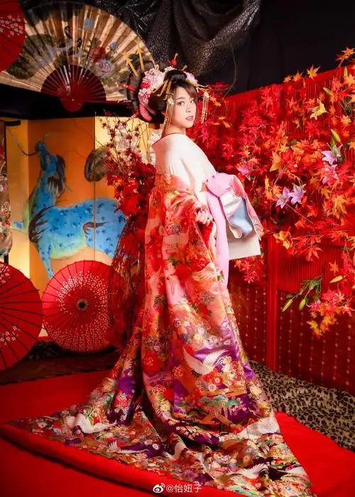 还有真爱粉记得我去年发的花魁吗?