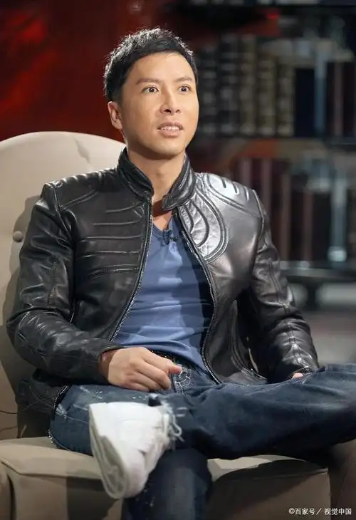 英武帅气的赵文卓,当年与香港影视明星的恩怨情仇