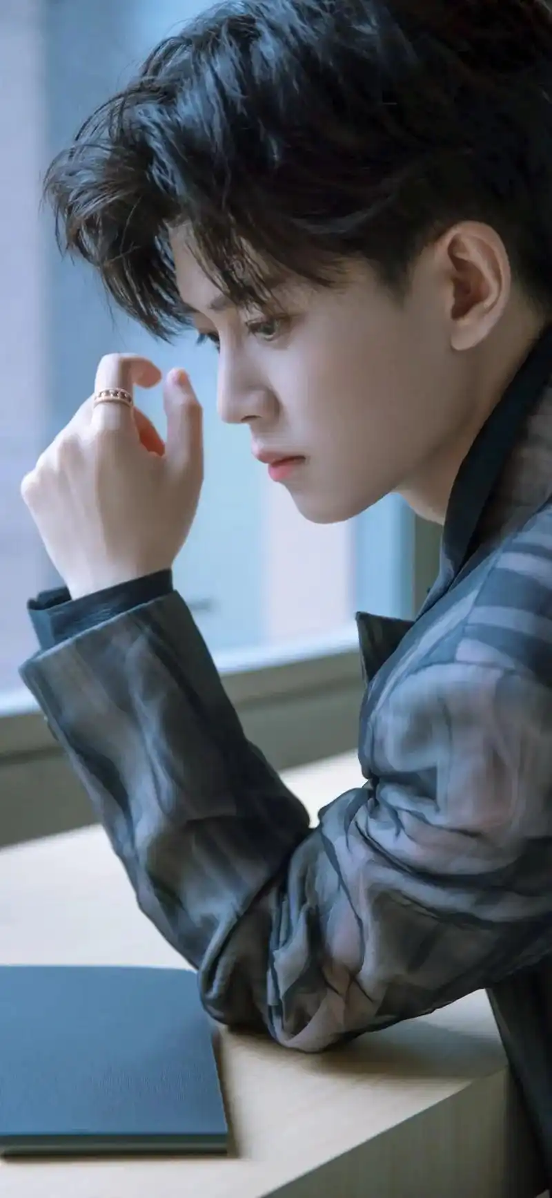 热门 #抖音 #任嘉伦 这组手机壁纸太好看了喜欢的自己保存 - 抖音