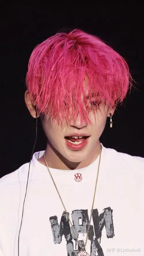 你认为小鬼王琳凯长的怎么样