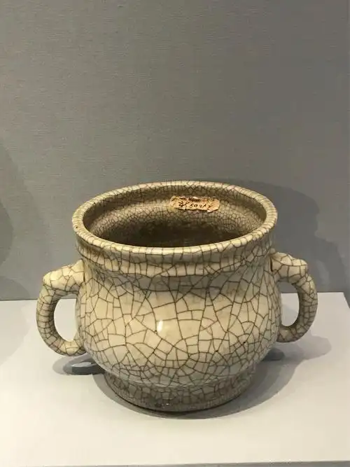 故宫博物院哥窑瓷器展