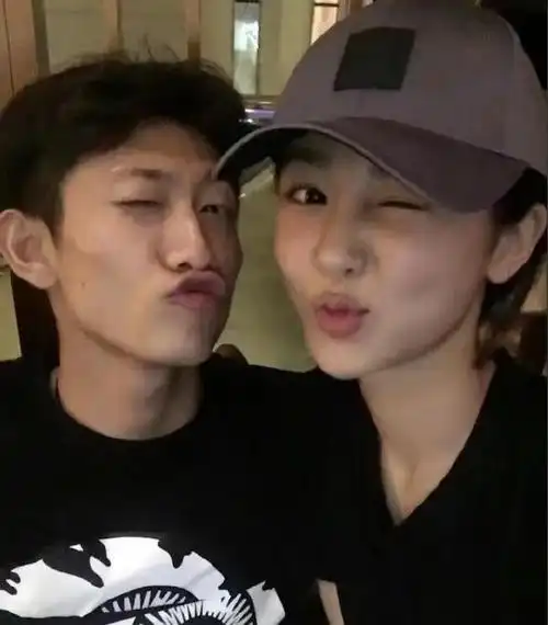 张一山杨紫正式宣布领证张一山杨紫突然大婚都是谣言