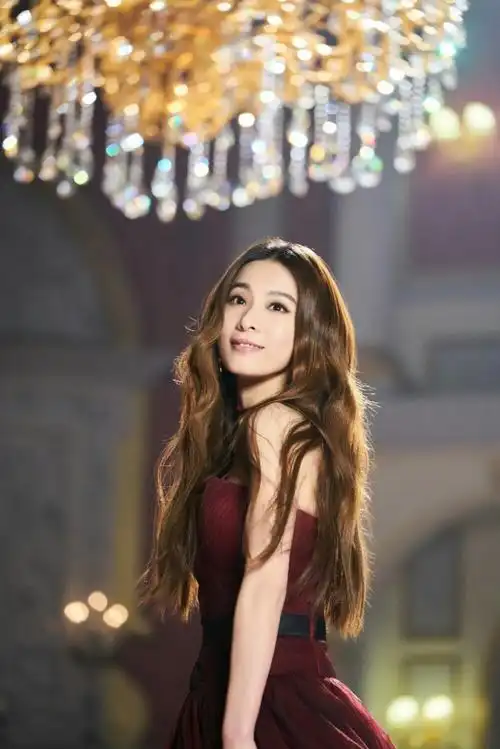 用现在的眼光来看she里谁的颜值最高