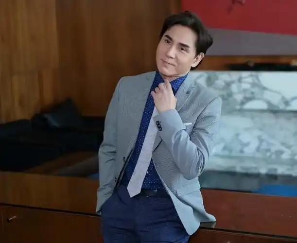 回顾明明实力强劲却都风光不再,消失的8位港台歌手,你还记得吗