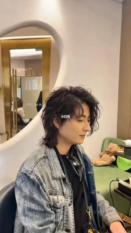 帅气 boy ,男生长发烫发#男生烫发  #男生发型